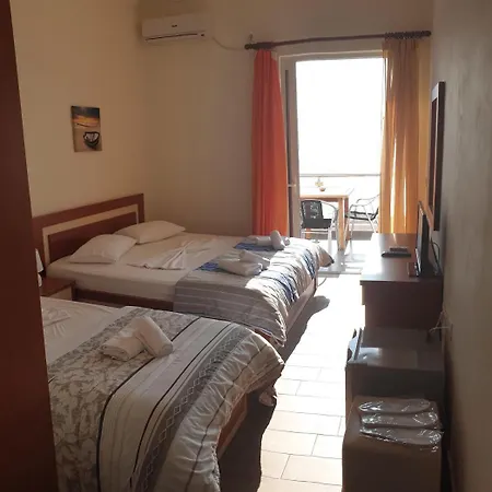 Golden Hotel